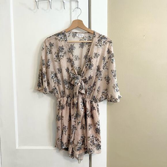 Revolve superdown pink floral tie front jessie romper - Picture 3 of 11